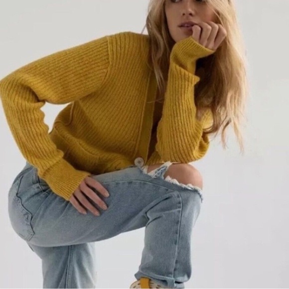 Free People Mimosa Ribbed Cropped V Neck Long Sleeve Sweater - Picture 2 of 10